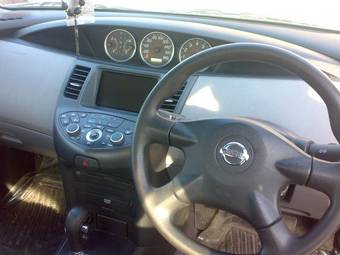 2003 Nissan Primera Pictures