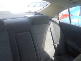 2003 Nissan Primera Photos