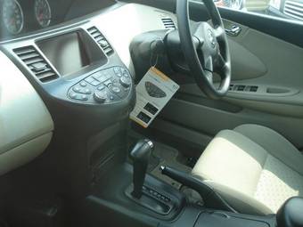 2003 Nissan Primera Pictures