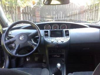 2003 Nissan Primera Pictures