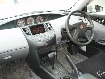2003 Nissan Primera Pictures