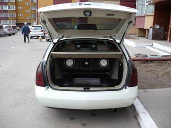 2003 Nissan Primera Photos