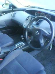 2003 Nissan Primera Pictures