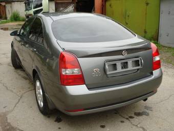 2003 Nissan Primera Pictures