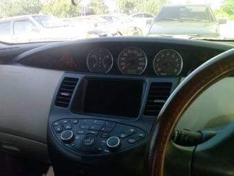 2003 Nissan Primera Photos
