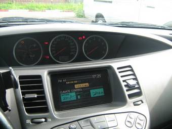 2003 Nissan Primera Pictures
