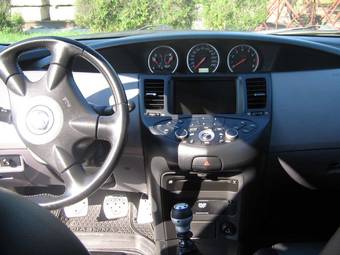 2003 Nissan Primera Pictures