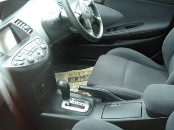 2003 Nissan Primera Pictures