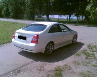 2003 Nissan Primera Photos