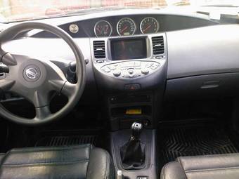 2003 Nissan Primera Pictures