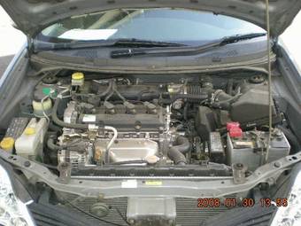 2003 Nissan Primera Photos