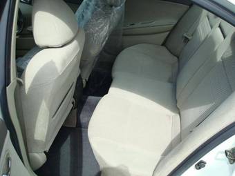 2003 Nissan Primera Photos