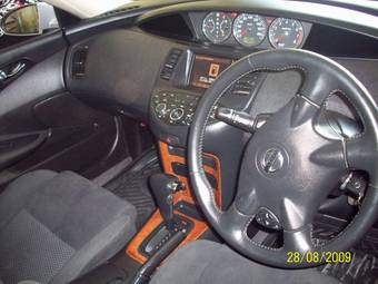 2003 Nissan Primera Photos