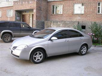 2003 Nissan Primera Pictures