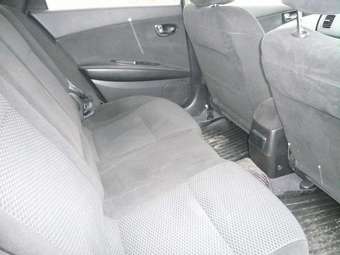 2004 Nissan Primera Pictures