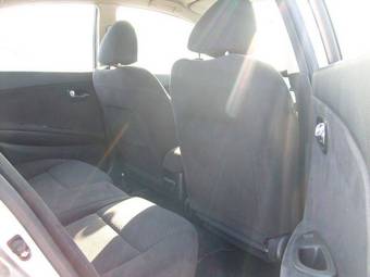 2004 Nissan Primera Photos