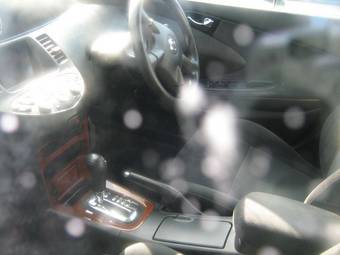 2004 Nissan Primera Pics