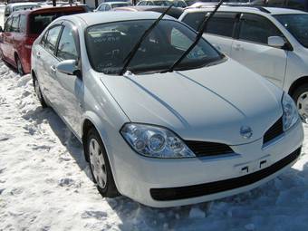 2004 Nissan Primera Pics