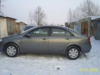 2004 Nissan Primera Pictures