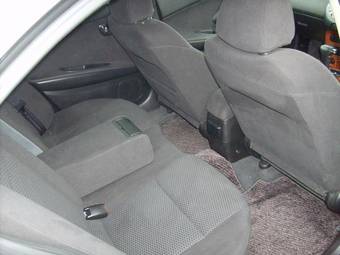 2004 Nissan Primera Pics