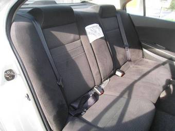 2004 Nissan Primera Pictures