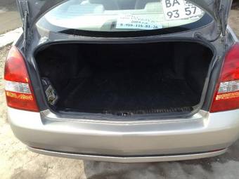 2004 Nissan Primera Photos