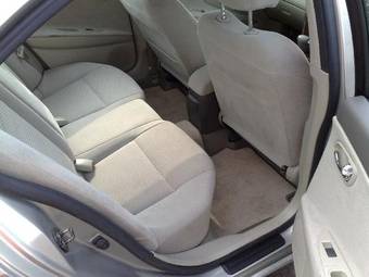 2004 Nissan Primera Pictures