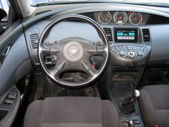 2004 Nissan Primera Photos