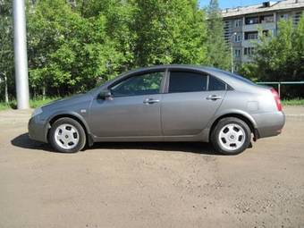 2004 Nissan Primera Images