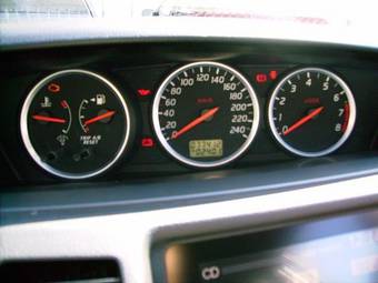 2004 Nissan Primera Pics