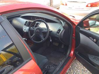 2004 Nissan Primera Pictures