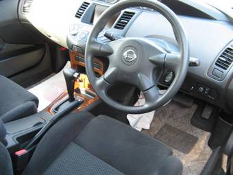 2004 Nissan Primera Pictures