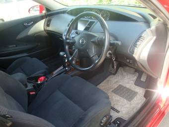 2004 Nissan Primera Pictures