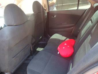 2004 Nissan Primera Photos