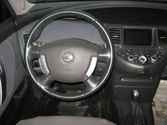 2005 Nissan Primera Photos