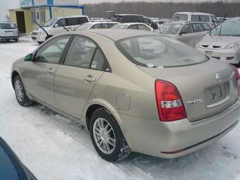 2005 Nissan Primera Images