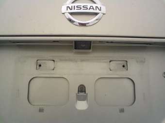 2005 Nissan Primera Pics