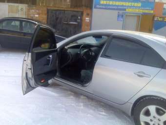 2005 Nissan Primera Images