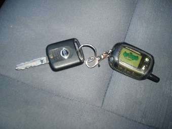 2005 Nissan Primera Pics