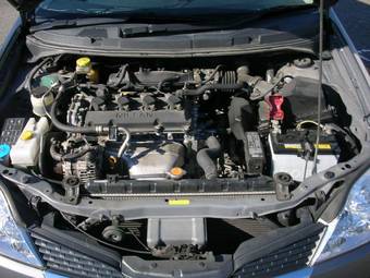 2005 Nissan Primera Photos