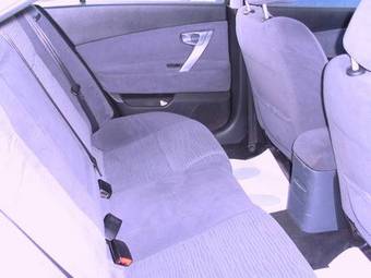 2005 Nissan Primera Photos