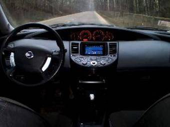 2005 Nissan Primera Pictures