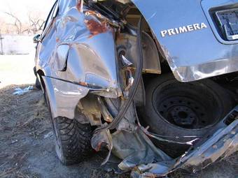 2005 Nissan Primera Images