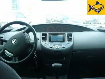 2005 Nissan Primera Images