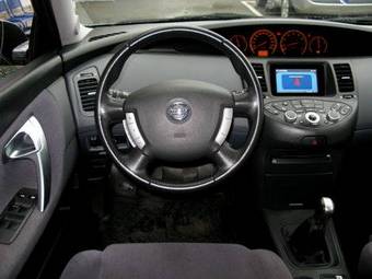 2005 Nissan Primera Photos