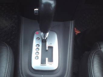 2005 Nissan Primera Photos