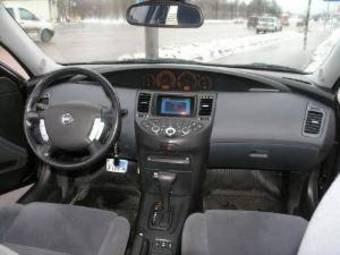 2005 Nissan Primera Photos