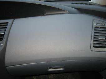 2006 Nissan Primera Photos