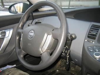 2006 Nissan Primera Pictures