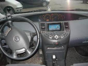 2006 Nissan Primera Pictures